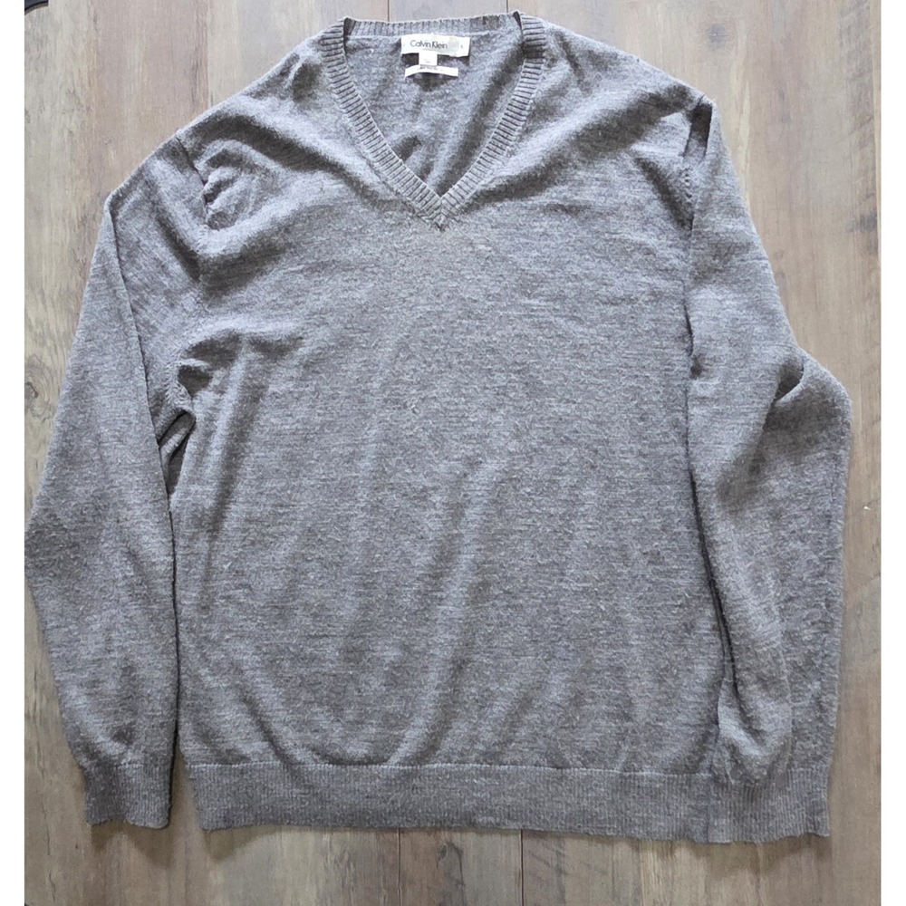 Calvin Klein Extra Fine Italian Merino Wool V-Neck Sweater Men's XL Gray